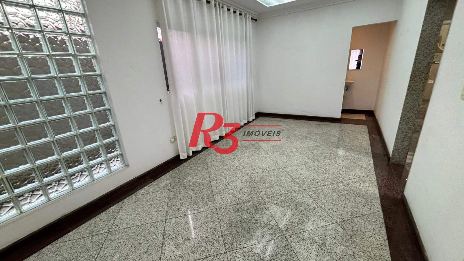 Sobrado à venda, 329 m² por R$ 2.650.000,00 - Ponta da Praia - Santos/SP