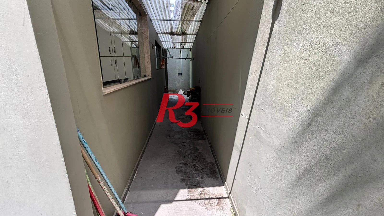 Sobrado à venda, 329 m² por R$ 2.650.000,00 - Ponta da Praia - Santos/SP