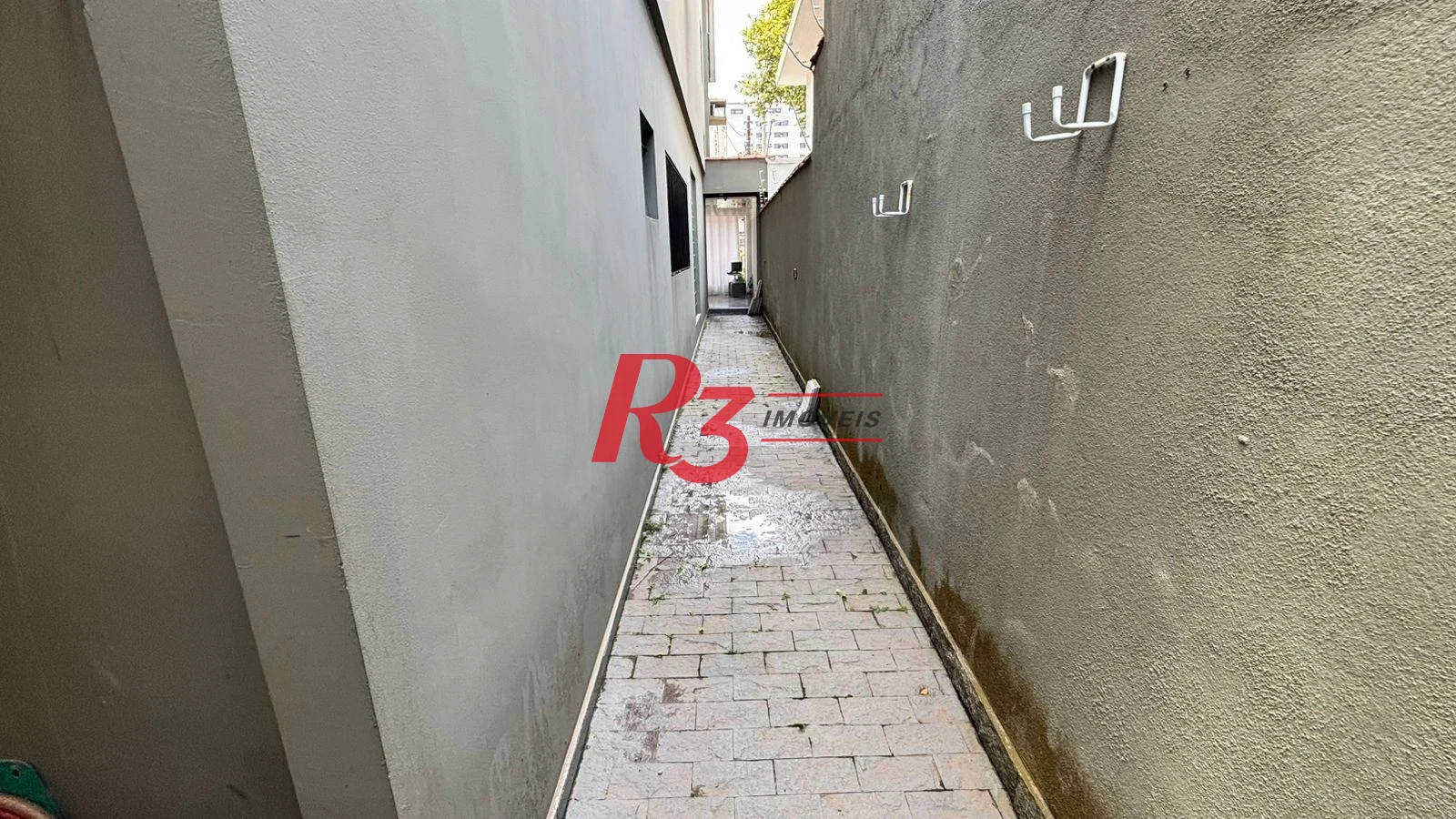 Sobrado à venda, 329 m² por R$ 2.650.000,00 - Ponta da Praia - Santos/SP