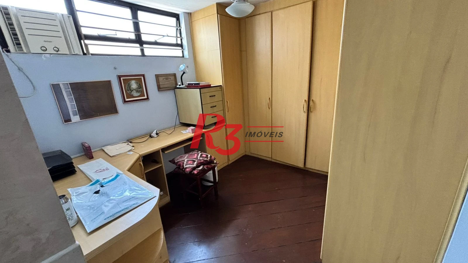 Sobrado à venda, 329 m² por R$ 2.650.000,00 - Ponta da Praia - Santos/SP