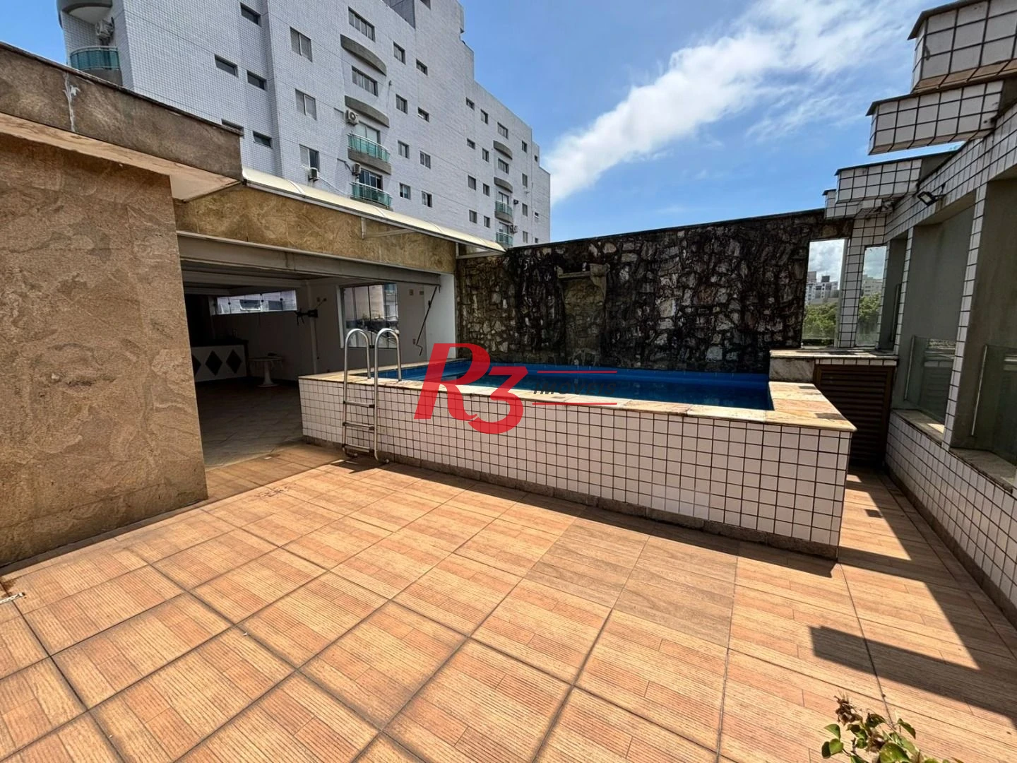 Sobrado à venda, 329 m² por R$ 2.650.000,00 - Ponta da Praia - Santos/SP