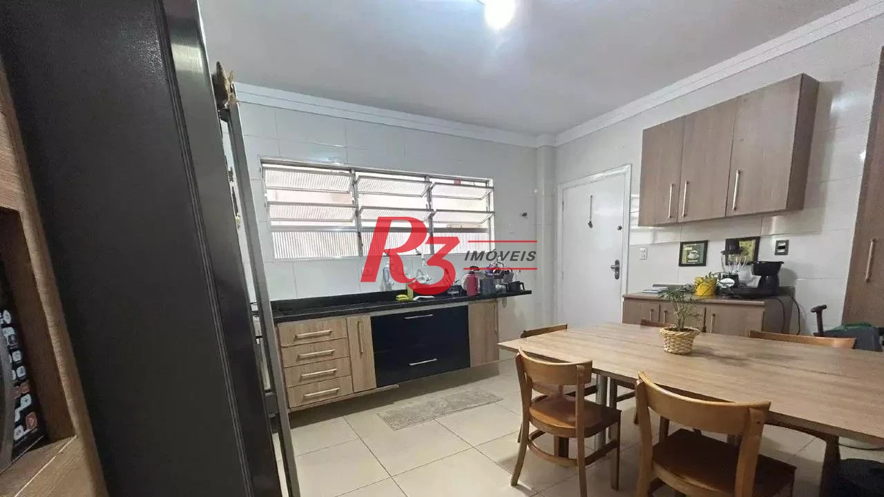 Apartamento à venda, 133 m² por R$ 800.000,00 - Gonzaga - Santos/SP