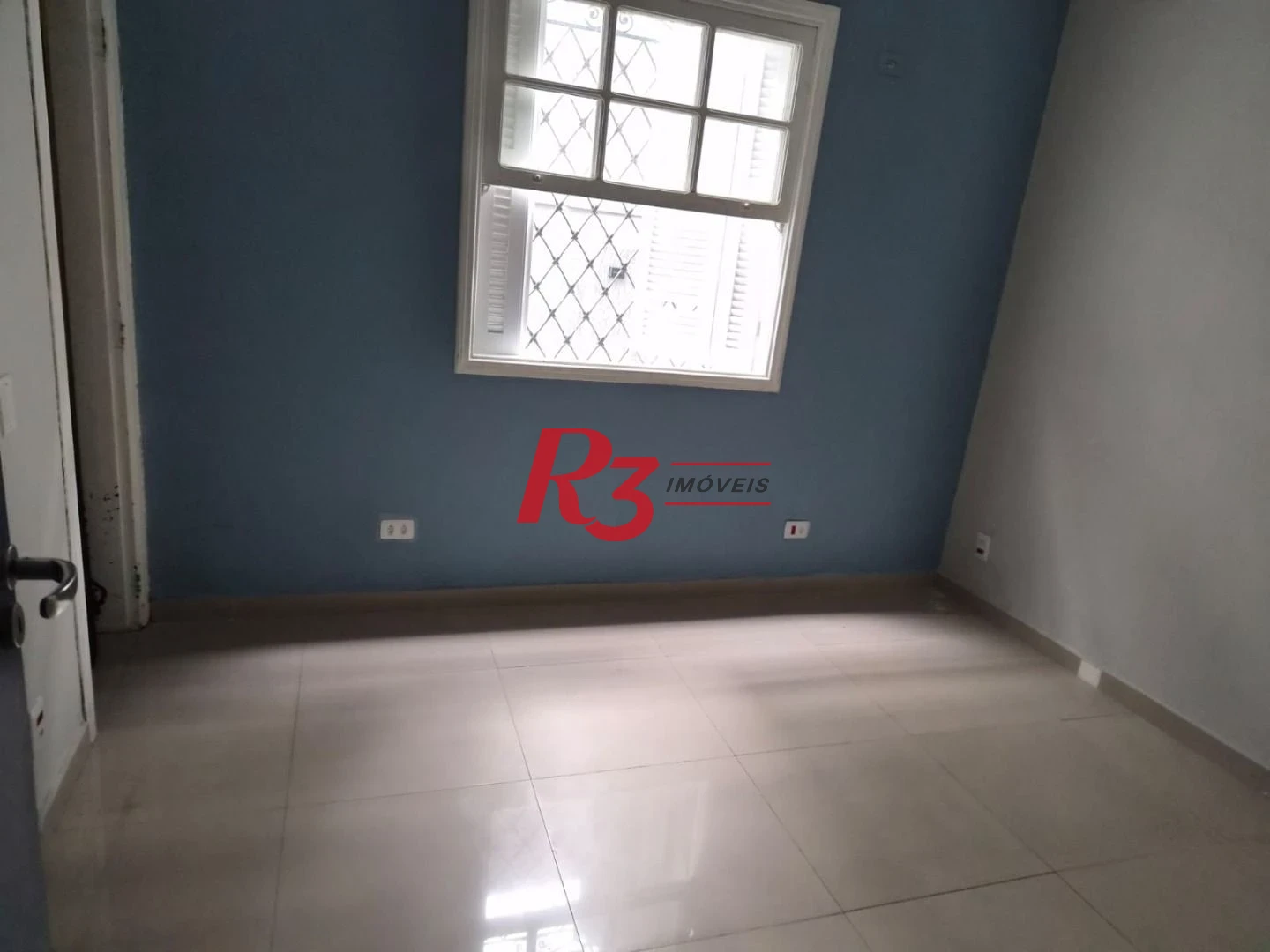 Casa, 180 m² - venda por R$ 1.300.000,00 ou aluguel por R$ 7.000,00/mês - Embaré - Santos/SP