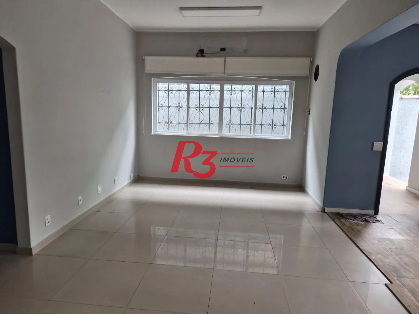Casa, 180 m² - venda por R$ 1.300.000,00 ou aluguel por R$ 7.000,00/mês - Embaré - Santos/SP