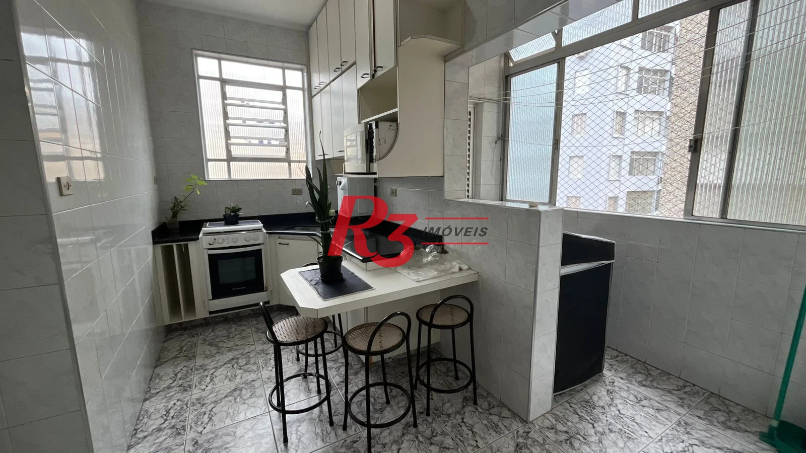 Apartamento com 2 dormitórios para alugar, 110 m² por R$ 5.000,00/mês - Boqueirão - Santos/SP