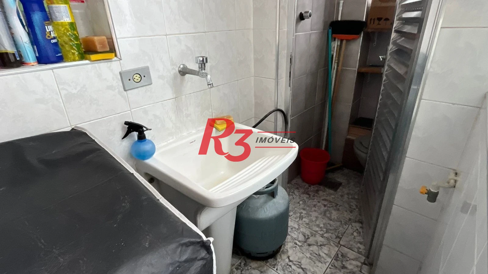 Apartamento com 2 dormitórios para alugar, 110 m² por R$ 5.000,00/mês - Boqueirão - Santos/SP