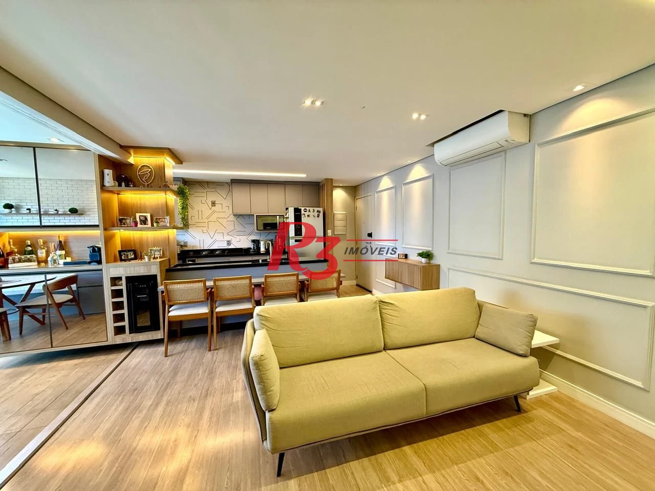 Apartamento com 2 dormitórios à venda, 77 m² por R$ 1.100.000,00 - Ponta da Praia - Santos/SP