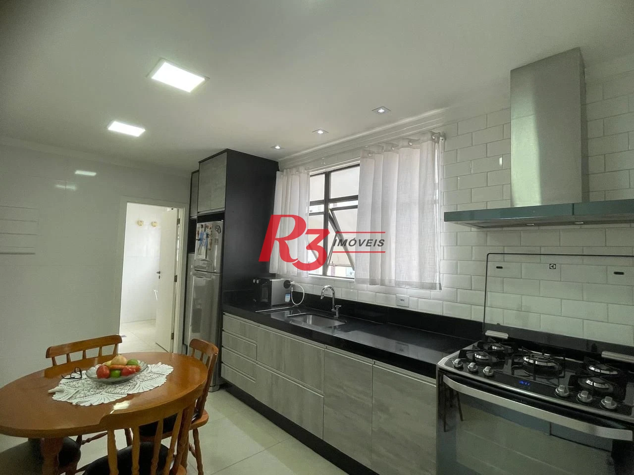 Apartamento à venda, 132 m² por R$ 1.100.000,00 - Boqueirão - Santos/SP