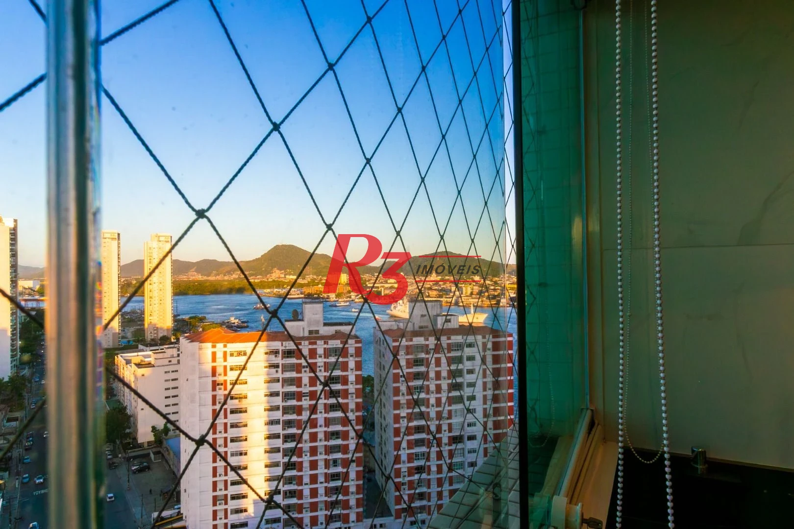 Apartamento à venda, 199 m² por R$ 3.000.000,00 - Ponta da Praia - Santos/SP