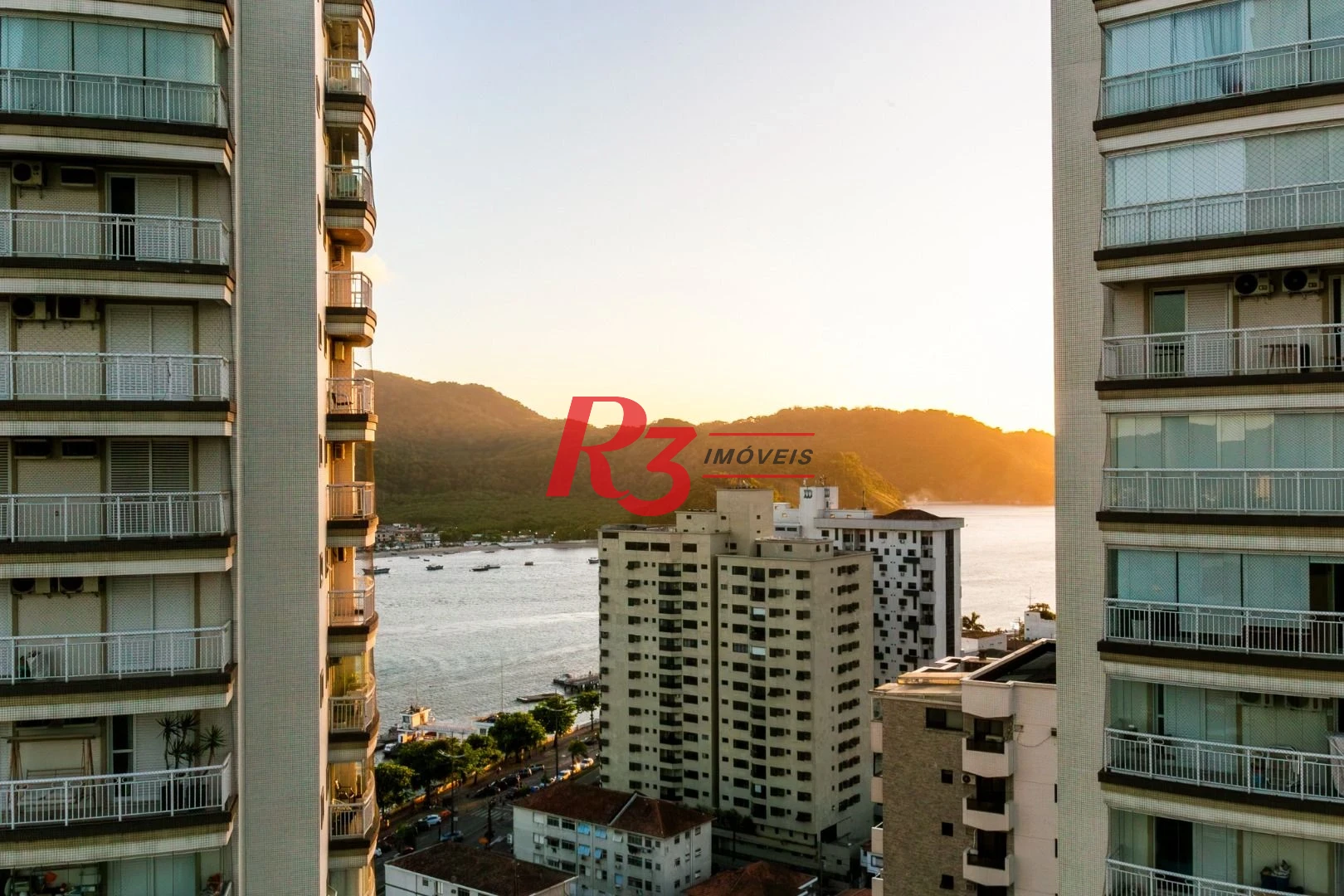 Apartamento à venda, 199 m² por R$ 3.000.000,00 - Ponta da Praia - Santos/SP