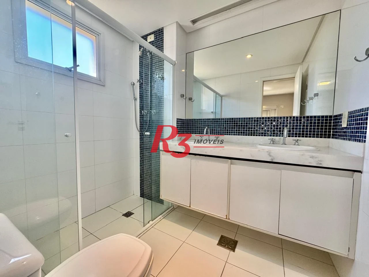Apartamento com 3 dormitórios à venda, 117 m² por R$ 1.450.000,00 - Gonzaga - Santos/SP