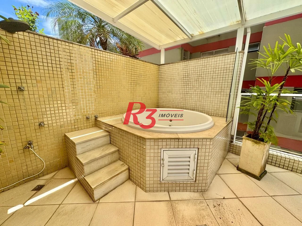 Apartamento com 3 dormitórios à venda, 117 m² por R$ 1.450.000,00 - Gonzaga - Santos/SP