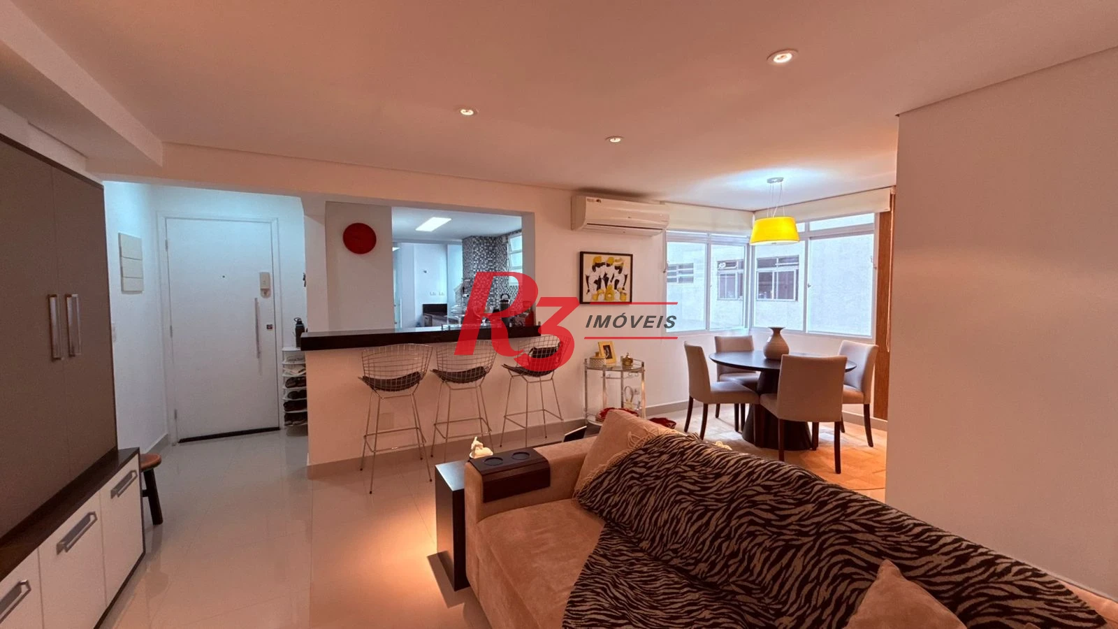Apartamento à venda, 89 m² por R$ 850.000,00 - Gonzaga - Santos/SP