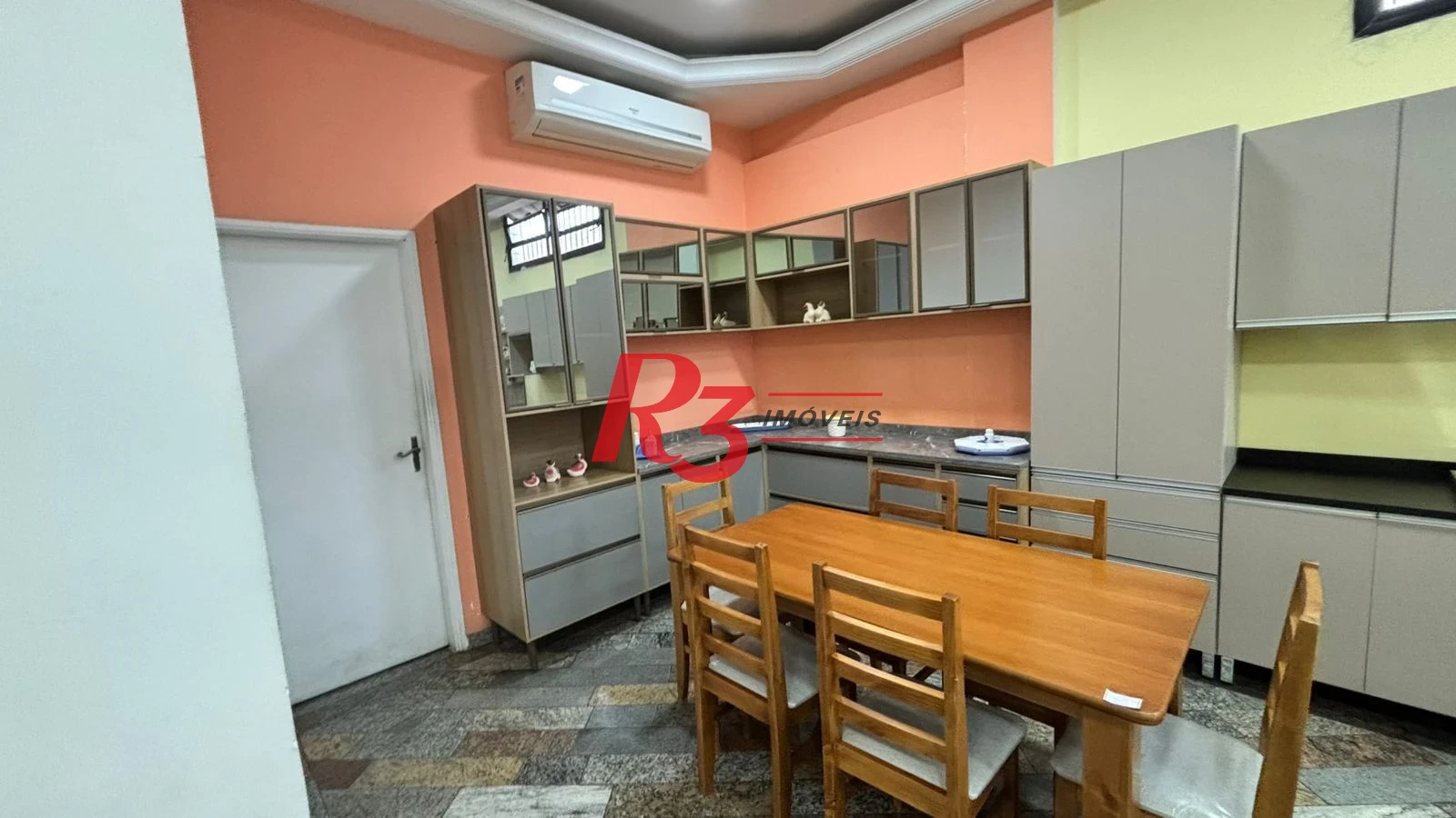 Prédio, 2209 m² - venda por R$ 18.000.000,00 ou aluguel por R$ 75.000,00/mês - Aparecida - Santos/SP