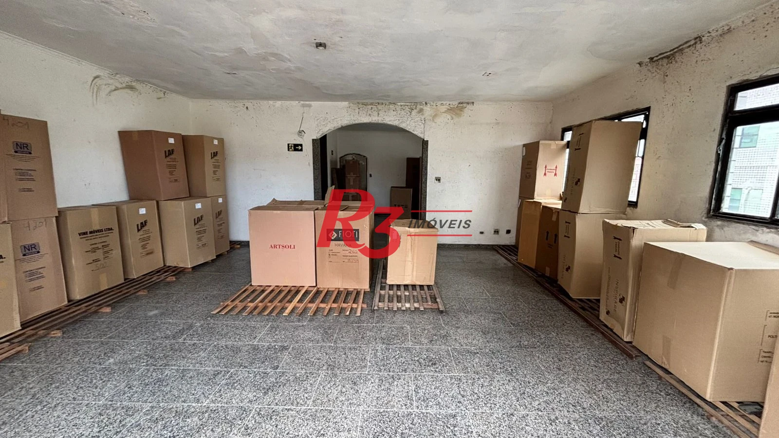 Prédio, 2209 m² - venda por R$ 18.000.000,00 ou aluguel por R$ 75.000,00/mês - Aparecida - Santos/SP