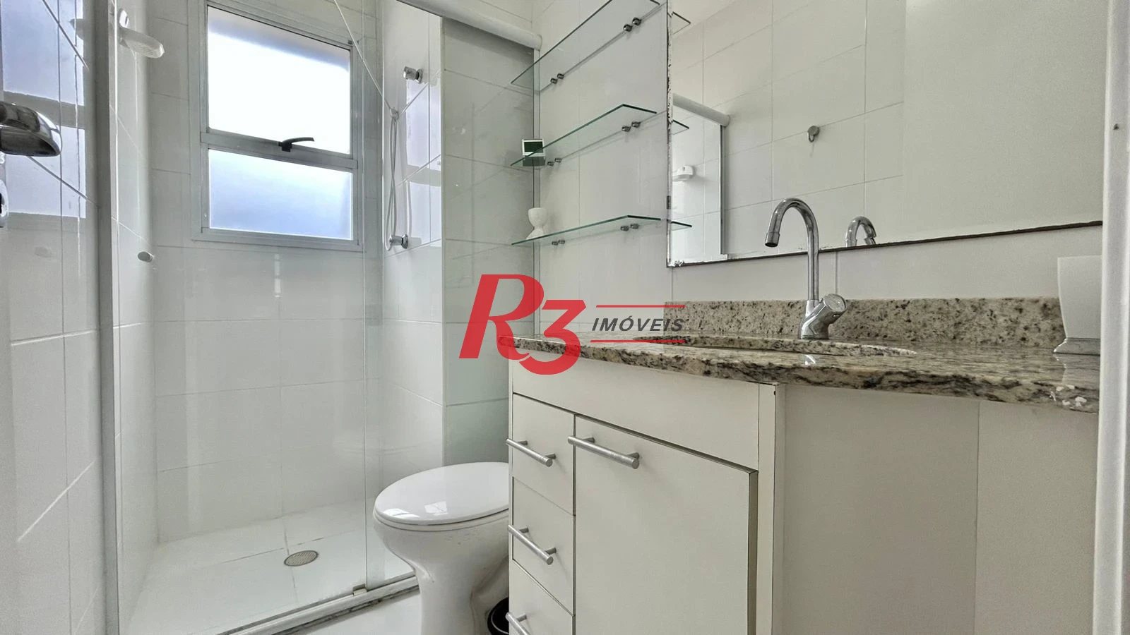 Apartamento com 2 dormitórios à venda, por R$ 650.000 - Centro - São Vicente/SP