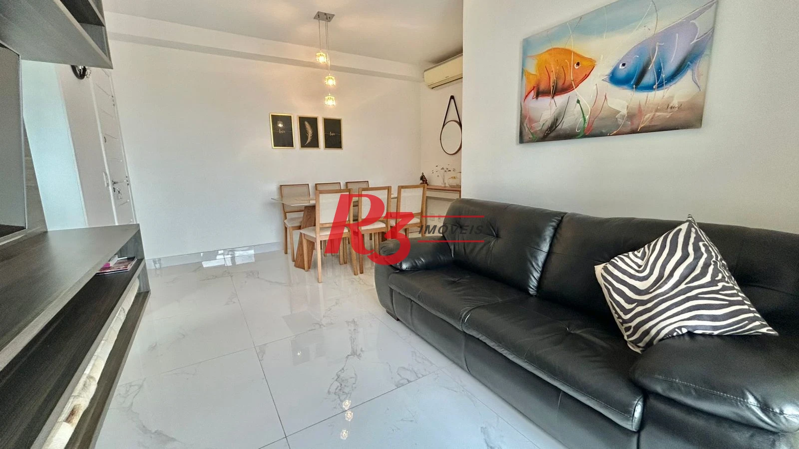 Apartamento com 2 dormitórios à venda, por R$ 650.000 - Centro - São Vicente/SP