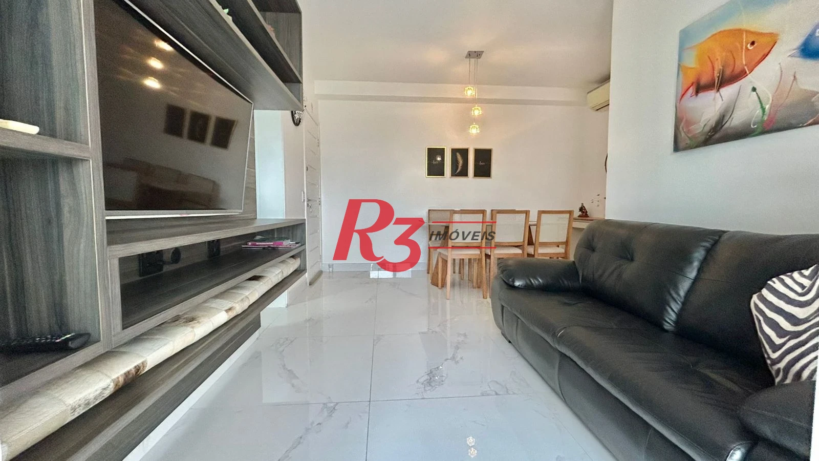 Apartamento com 2 dormitórios à venda, por R$ 650.000 - Centro - São Vicente/SP