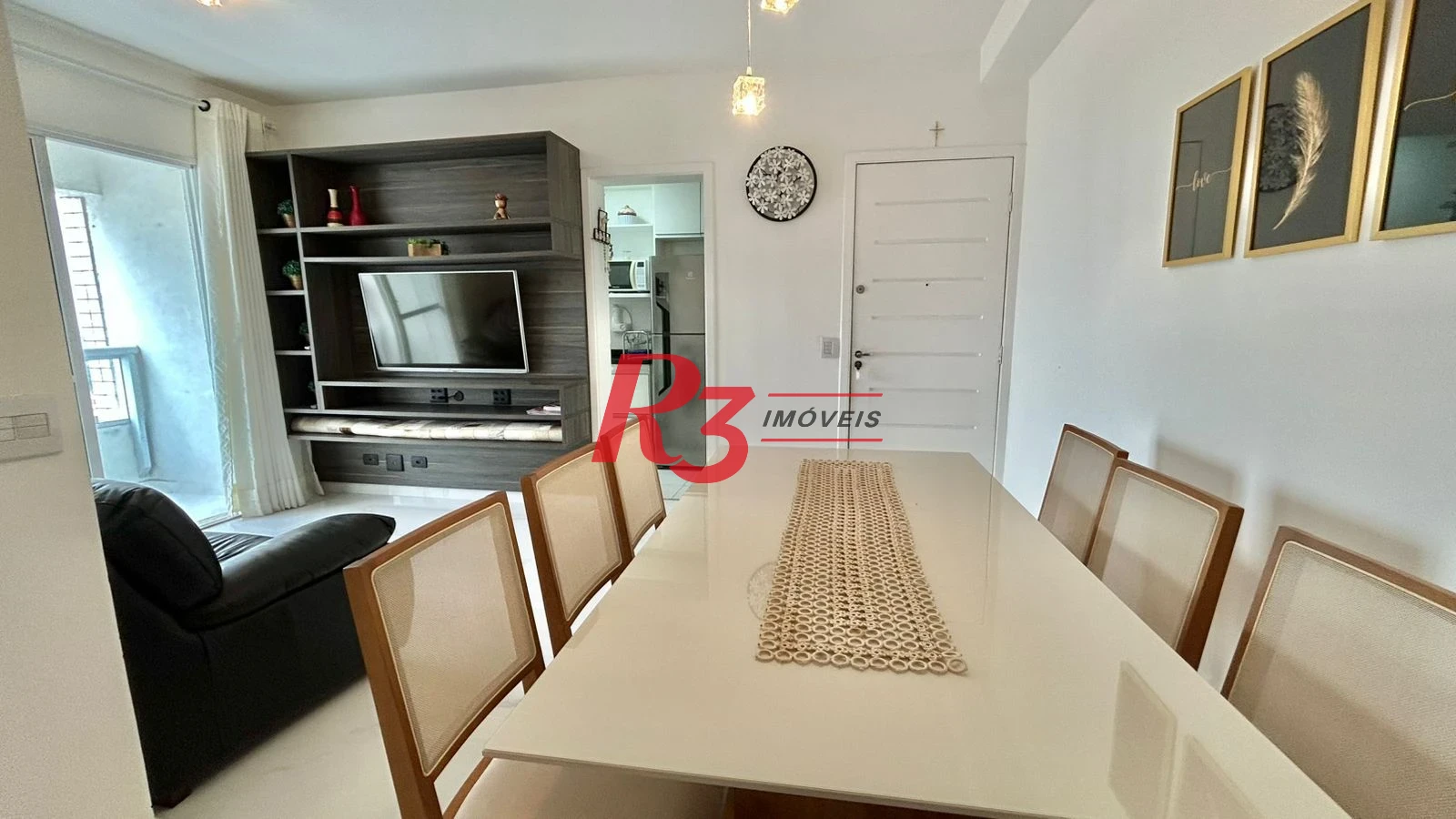 Apartamento com 2 dormitórios à venda, por R$ 650.000 - Centro - São Vicente/SP