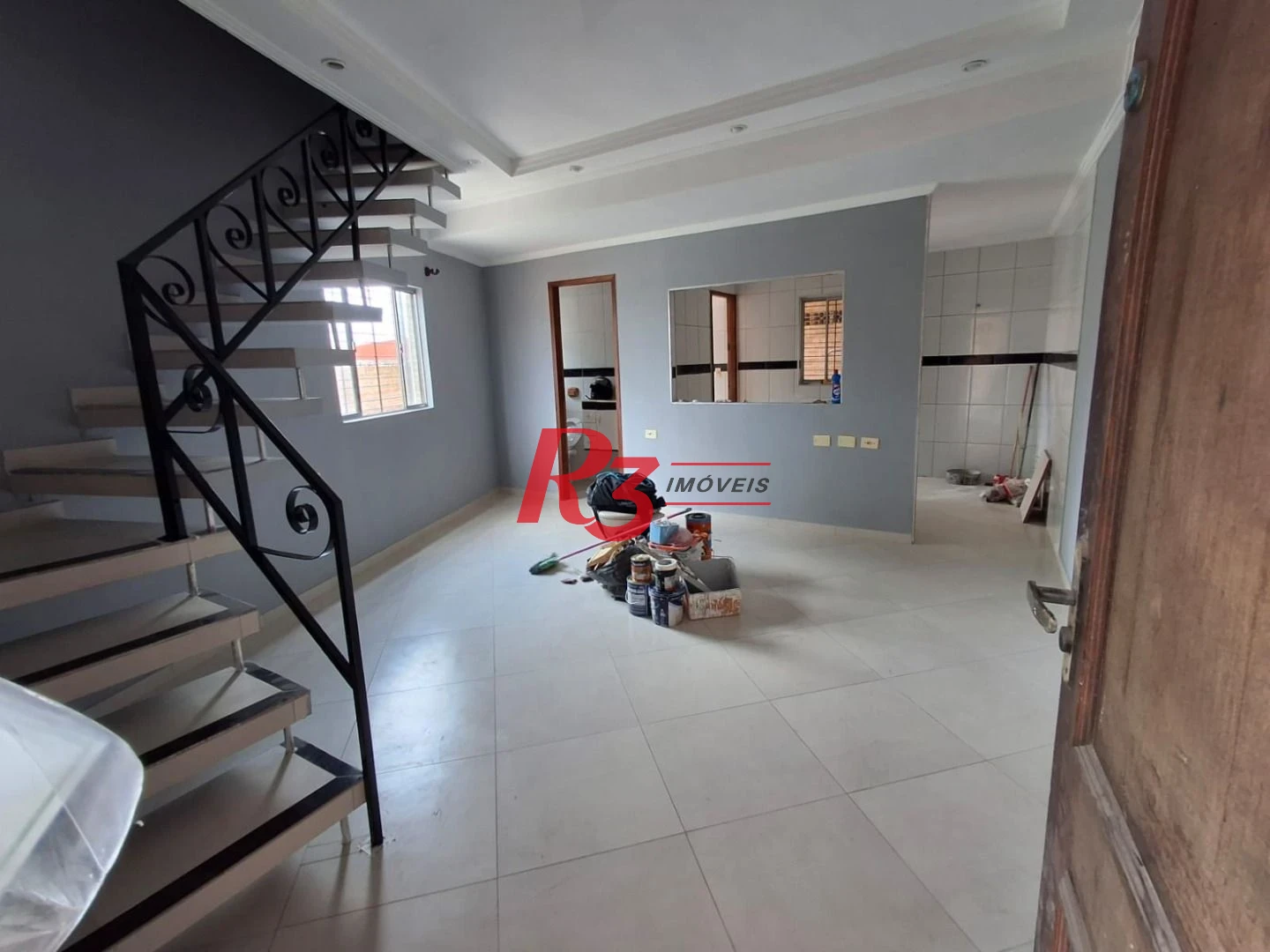Sobrado com 2 dormitórios à venda, 70 m² por R$ 300.000,00 - Cidade Naútica - São Vicente/SP