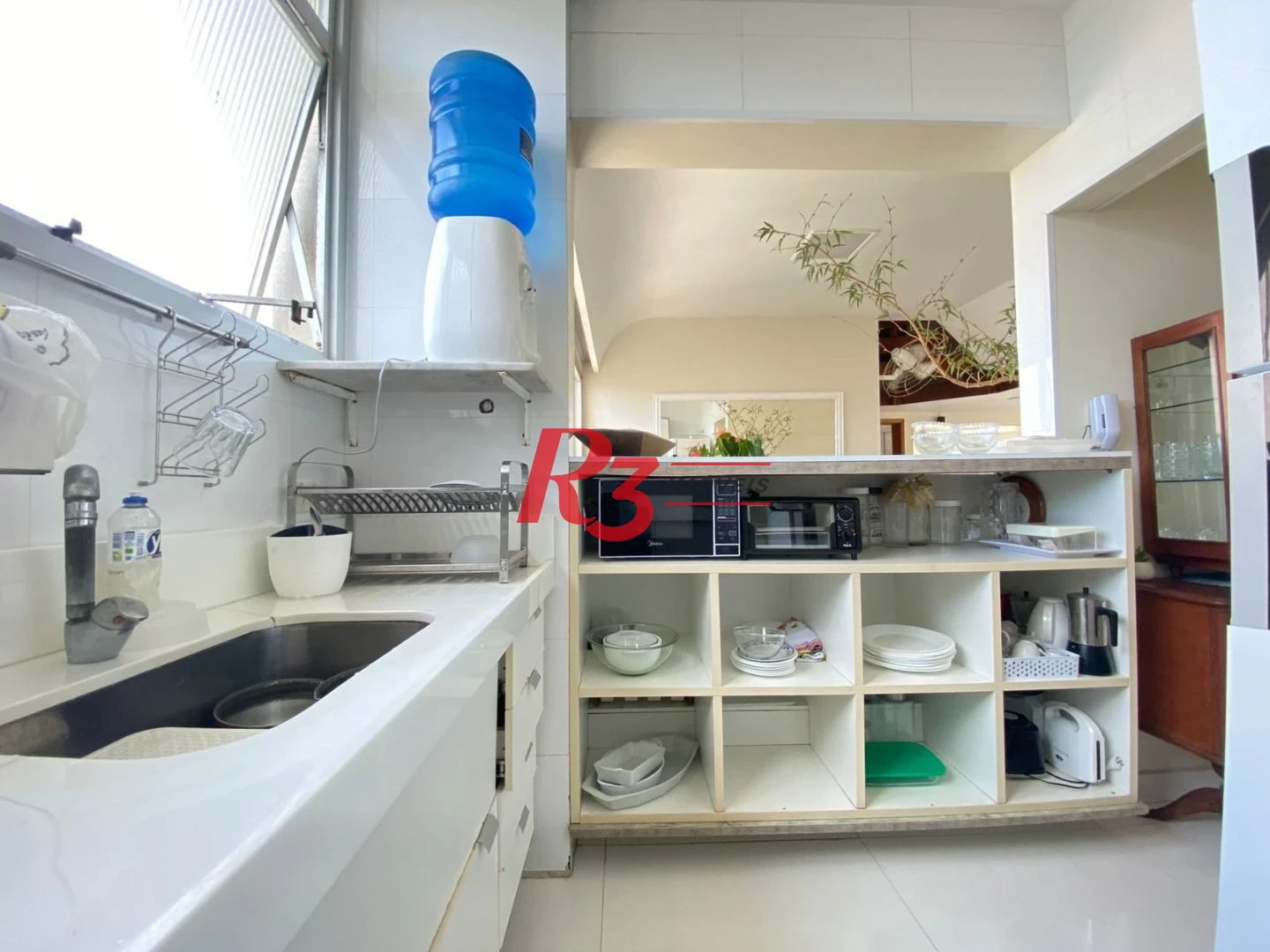 Apartamento com 3 dormitórios à venda, 120 m² por R$ 800.000,00 - Praia das Pitangueiras - Guarujá/SP