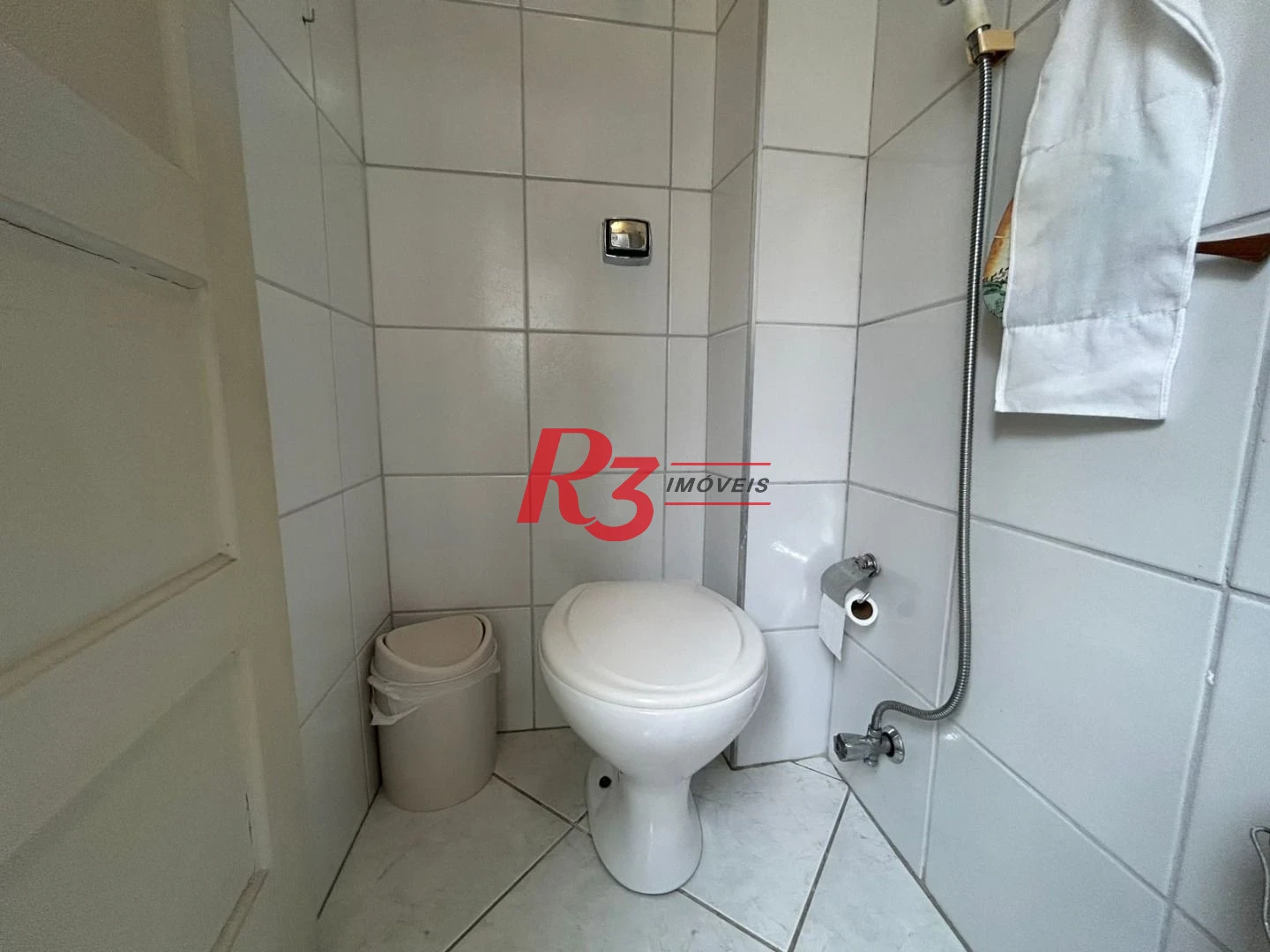 Apartamento com 3 dormitórios à venda, 90 m² por R$ 600.000,00 - Boqueirão - Santos/SP