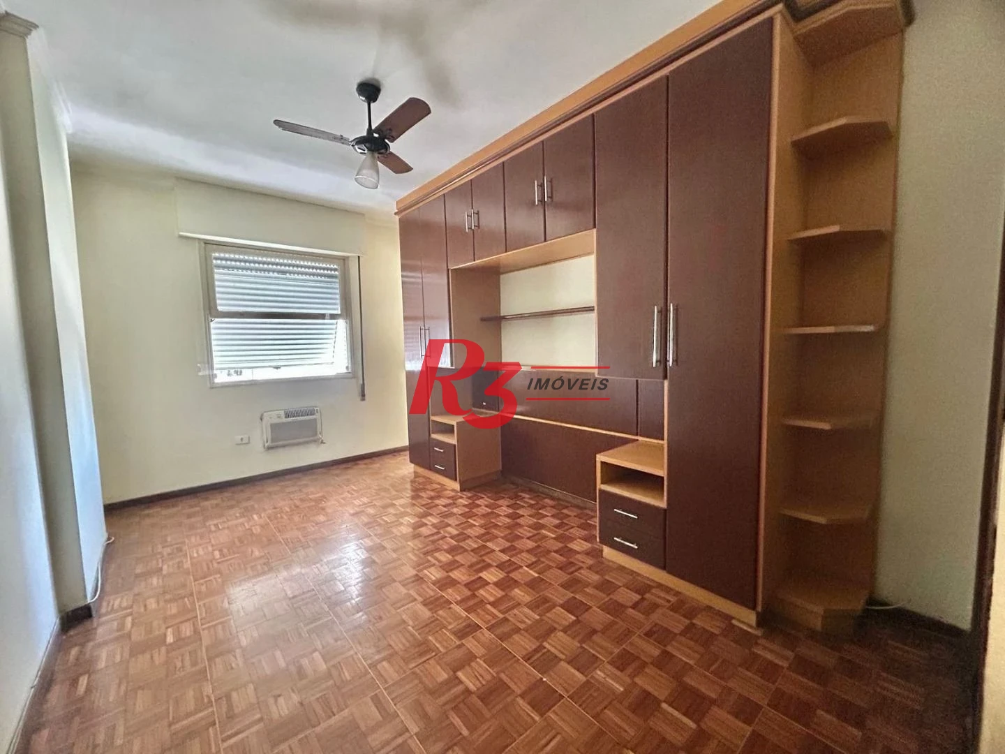 Apartamento com 3 dormitórios à venda, 168 m² por R$ 750.000,00 - Itararé - São Vicente/SP