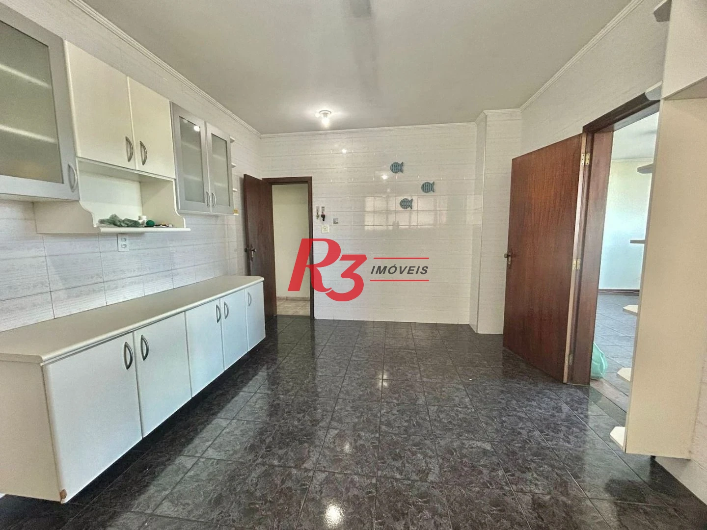 Apartamento com 3 dormitórios à venda, 168 m² por R$ 750.000,00 - Itararé - São Vicente/SP