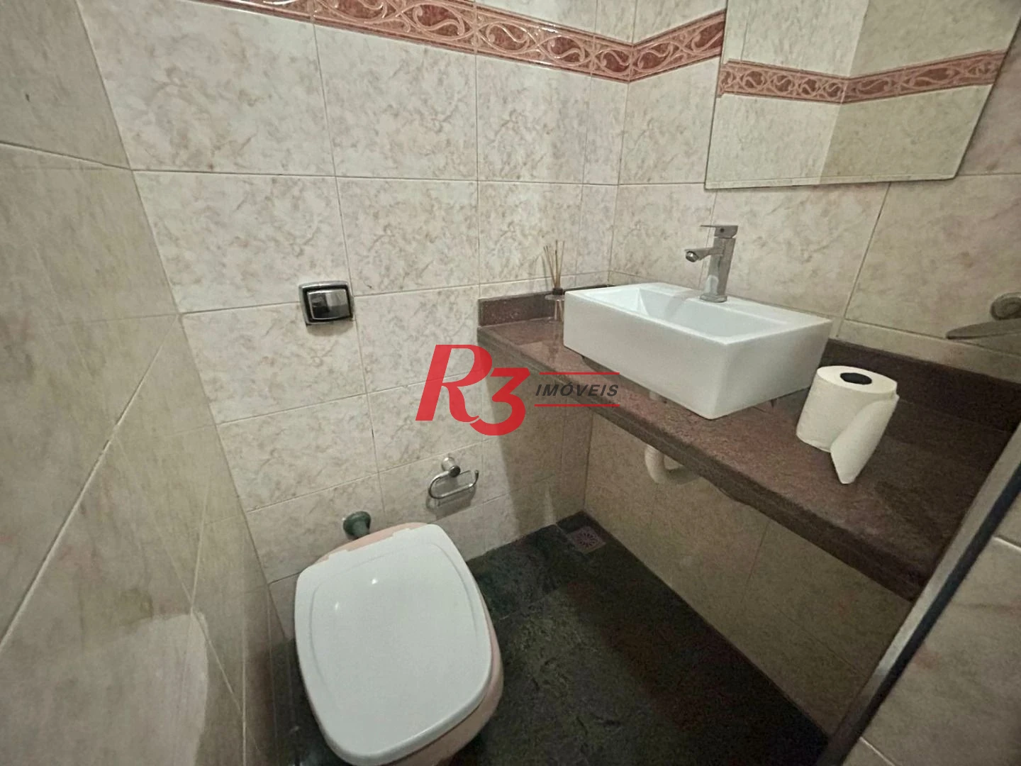 Apartamento com 3 dormitórios à venda, 168 m² por R$ 750.000,00 - Itararé - São Vicente/SP