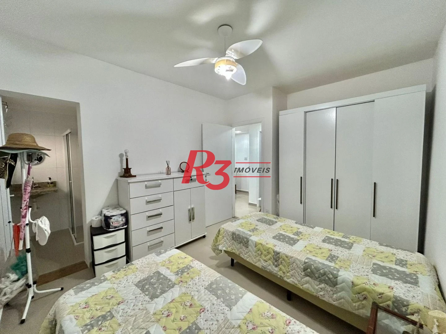 Apartamento com 2 dormitórios à venda, 68 m² por R$ 532.000,00 - Itararé - São Vicente/SP