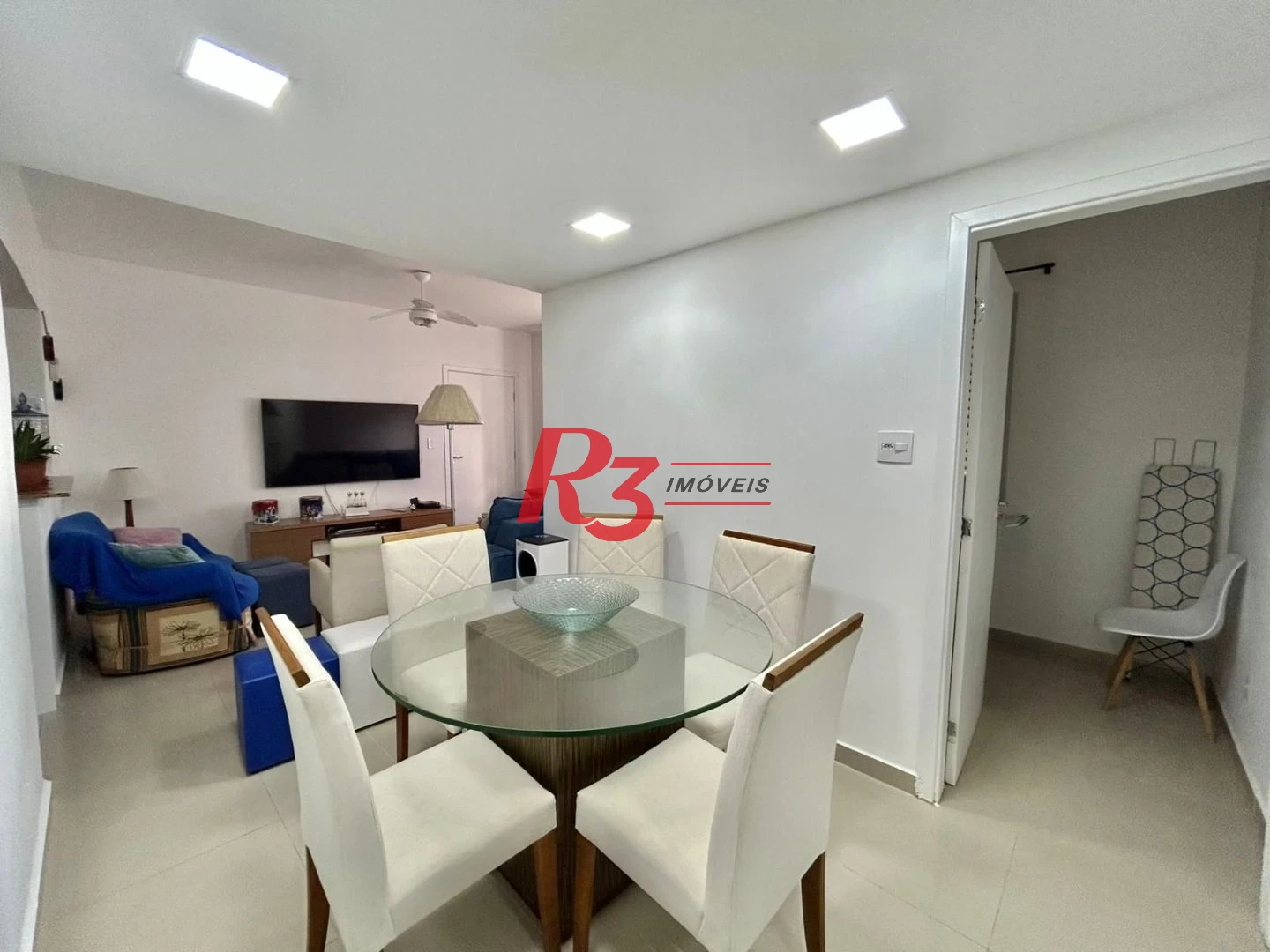 Apartamento com 2 dormitórios à venda, 68 m² por R$ 532.000,00 - Itararé - São Vicente/SP