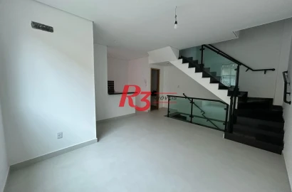 Casa com 2 dormitórios à venda, 90 m² por R$ 720.000,00 - Marapé - Santos/SP