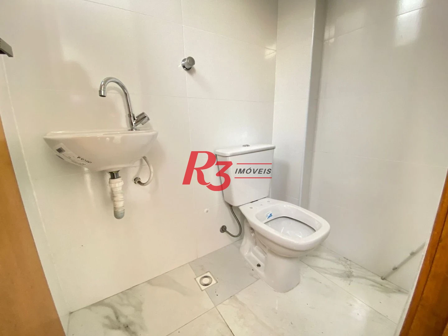 Casa com 3 dormitórios à venda, 68 m² por R$ 1.190.000,00 - Boqueirão - Santos/SP