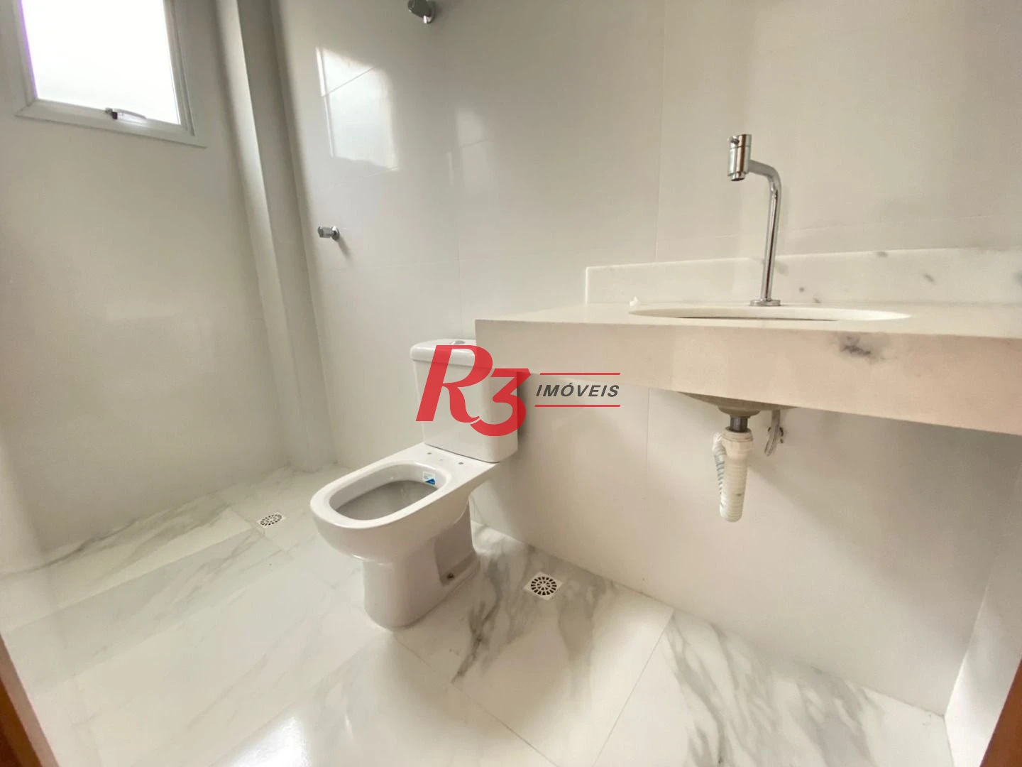 Casa com 3 dormitórios à venda, 68 m² por R$ 1.190.000,00 - Boqueirão - Santos/SP