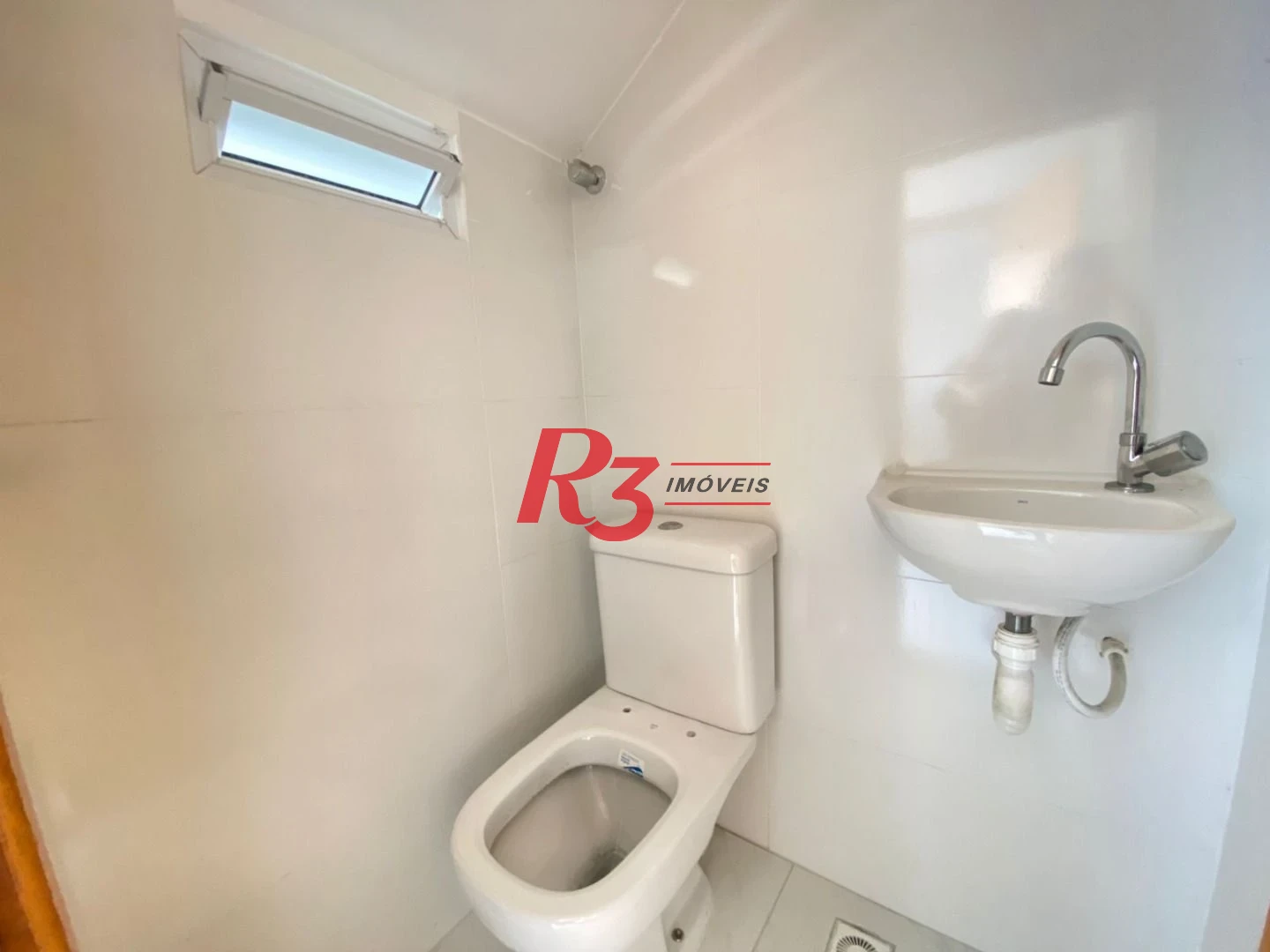 Casa com 3 dormitórios à venda, 93 m² por R$ 1.390.000,00 - Boqueirão - Santos/SP