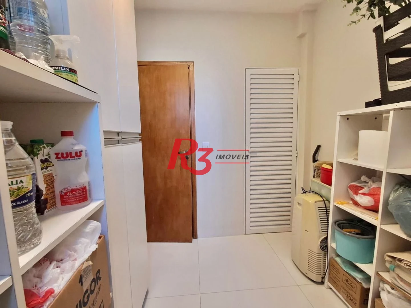Apartamento com 3 dormitórios à venda, 127 m² por R$ 1.400.000,00 - Gonzaga - Santos/SP
