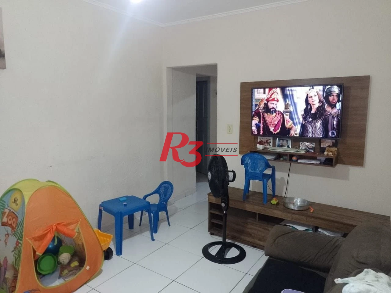 Casa com 7 dormitórios à venda, 320 m² por R$ 480.000,00 - Parque Continental - São Vicente/SP