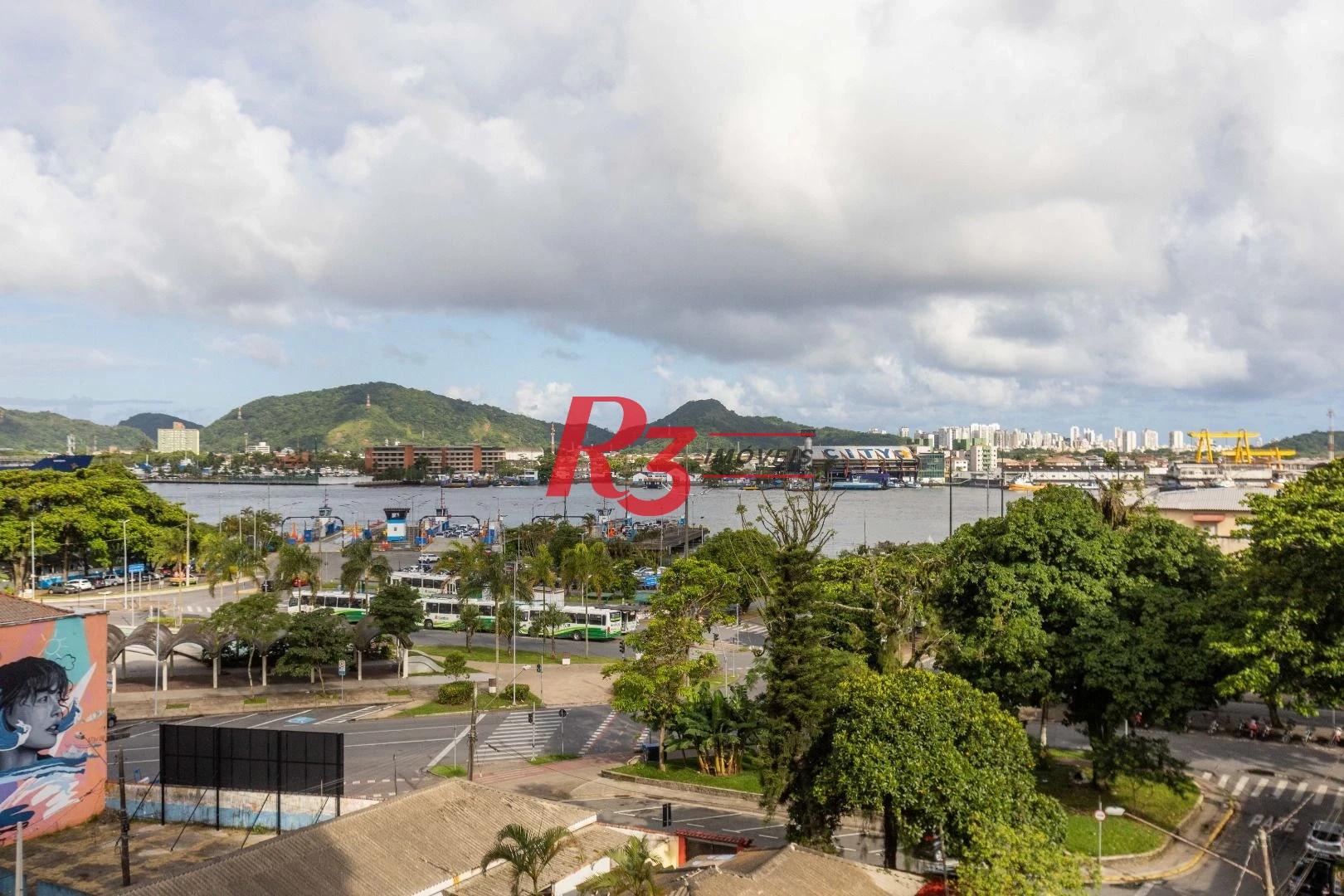 Apartamento com 2 dormitórios à venda, 65 m² por R$ 817.300,00 - Ponta da Praia - Santos/SP