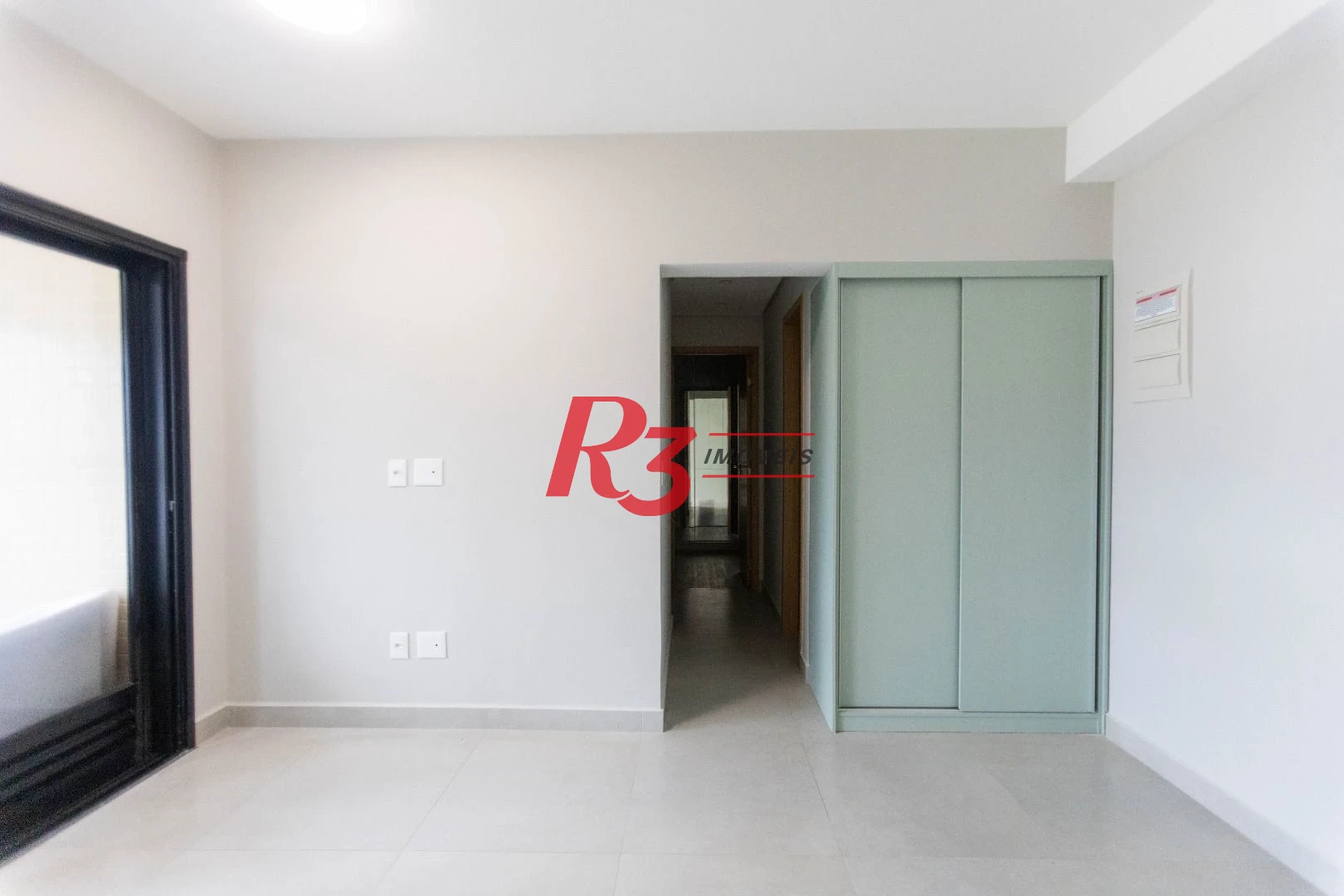 Apartamento com 2 dormitórios à venda, 65 m² por R$ 817.300,00 - Ponta da Praia - Santos/SP
