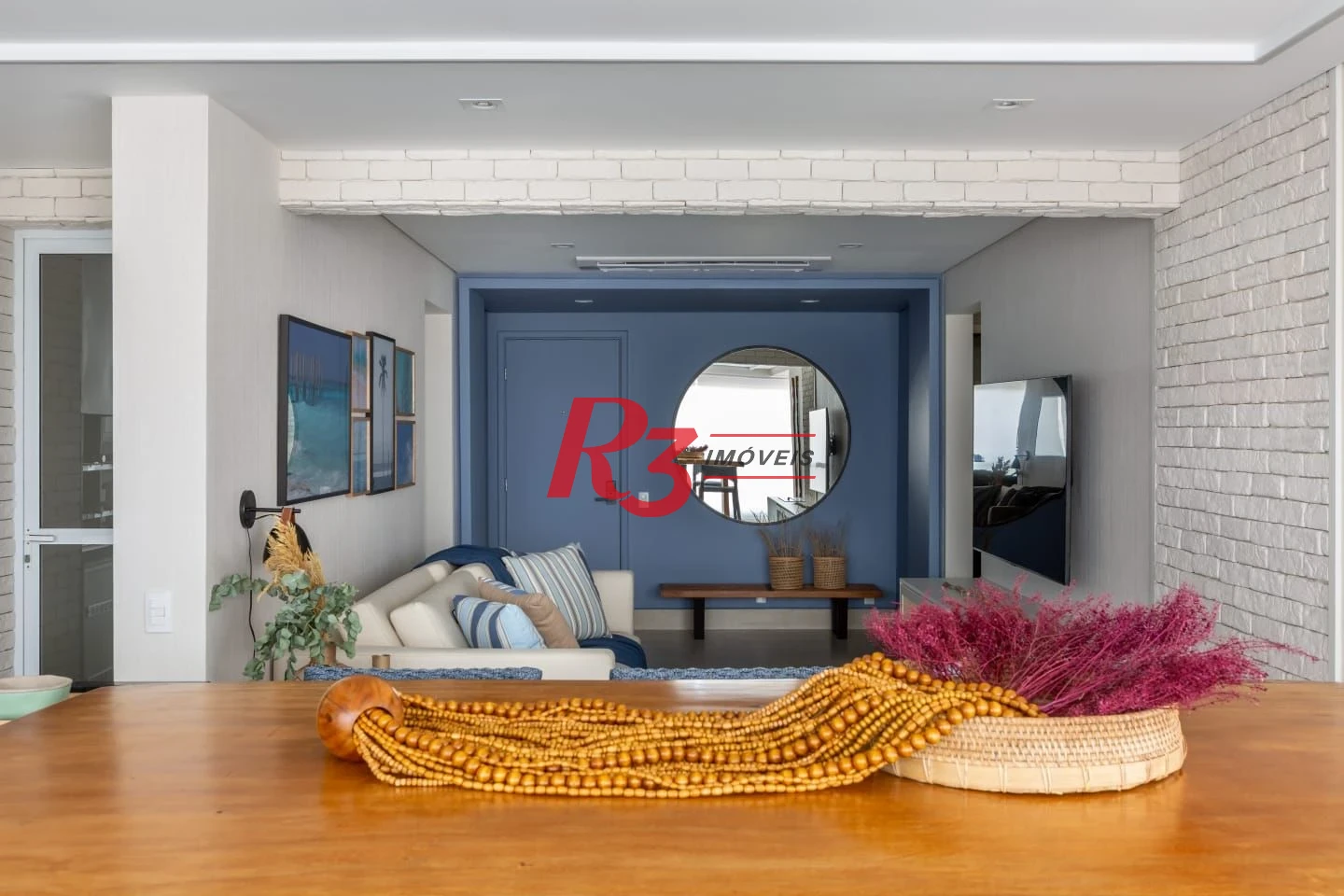 Apartamento com 3 dormitórios à venda, 104 m² por R$ 1.064.000,00 - Jardim Praiano - Guarujá/SP