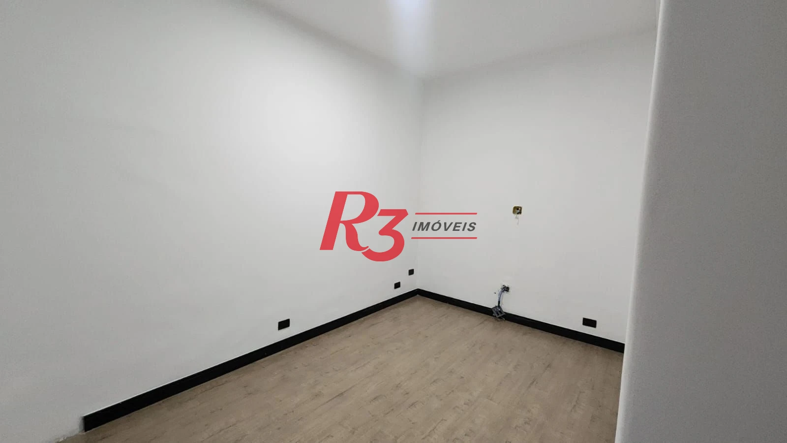 Sobrado para alugar, 200 m² por R$ 25.550,00/mês - Gonzaga - Santos/SP
