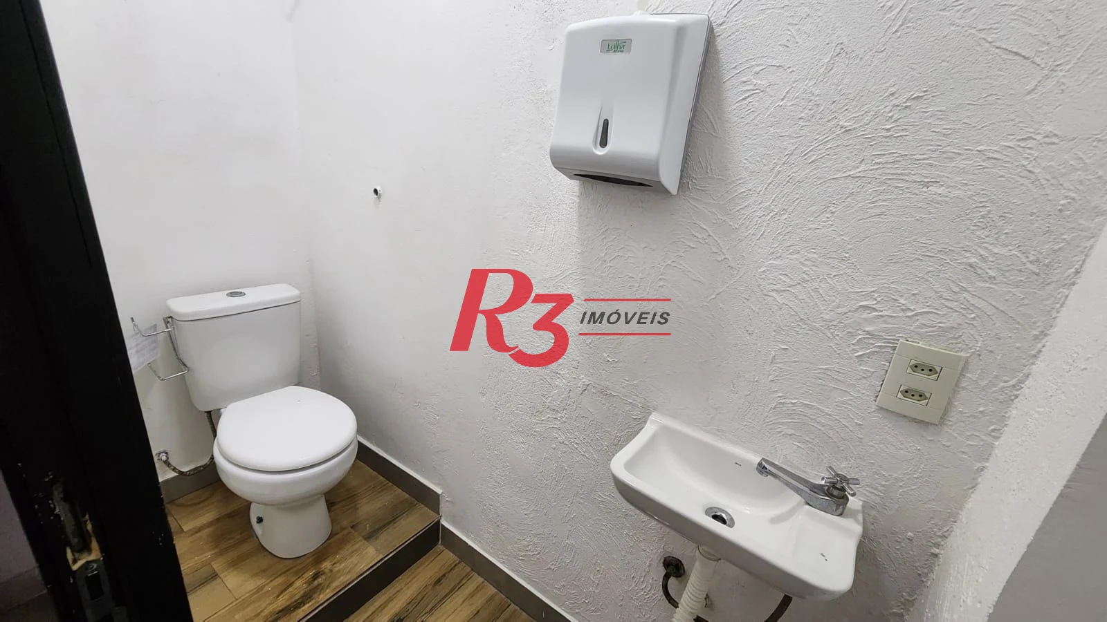 Sobrado para alugar, 200 m² por R$ 25.550,00/mês - Gonzaga - Santos/SP