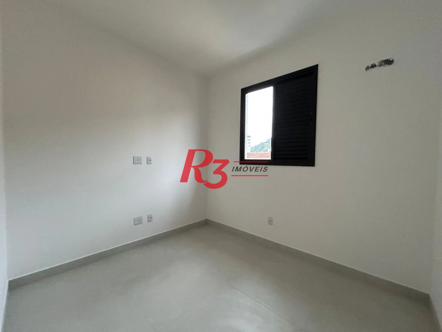 Casa com 2 dormitórios à venda, 90 m² por R$ 720.000,00 - Marapé - Santos/SP