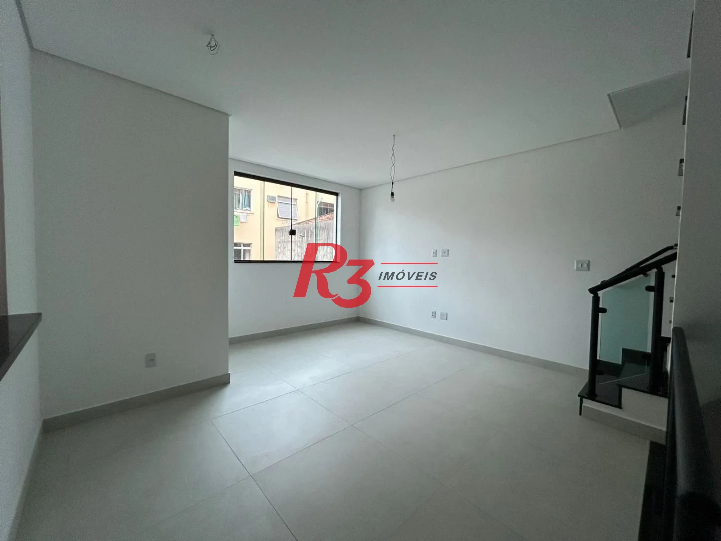 Casa com 2 dormitórios à venda, 90 m² por R$ 720.000,00 - Marapé - Santos/SP