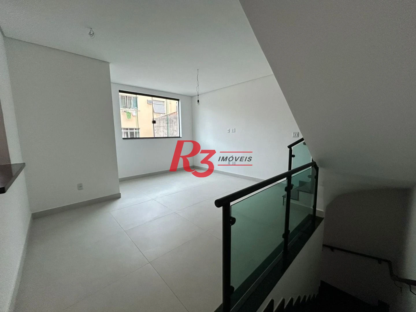 Casa com 2 dormitórios à venda, 90 m² por R$ 720.000,00 - Marapé - Santos/SP
