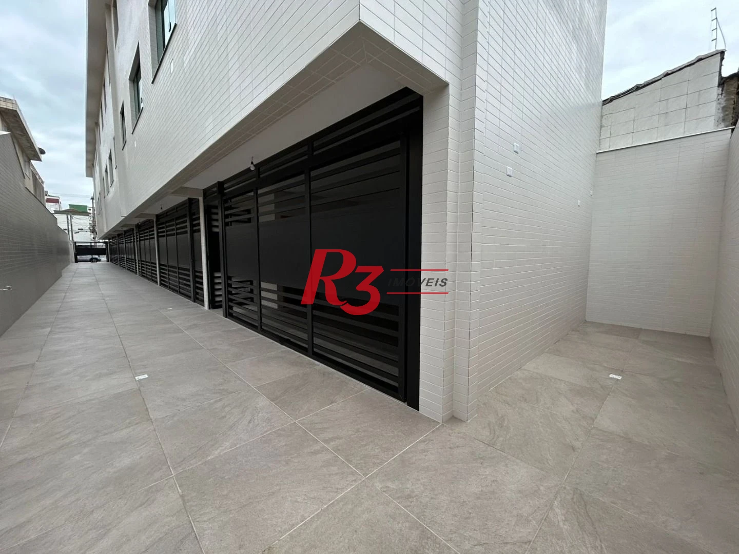 Casa com 2 dormitórios à venda, 90 m² por R$ 720.000,00 - Marapé - Santos/SP