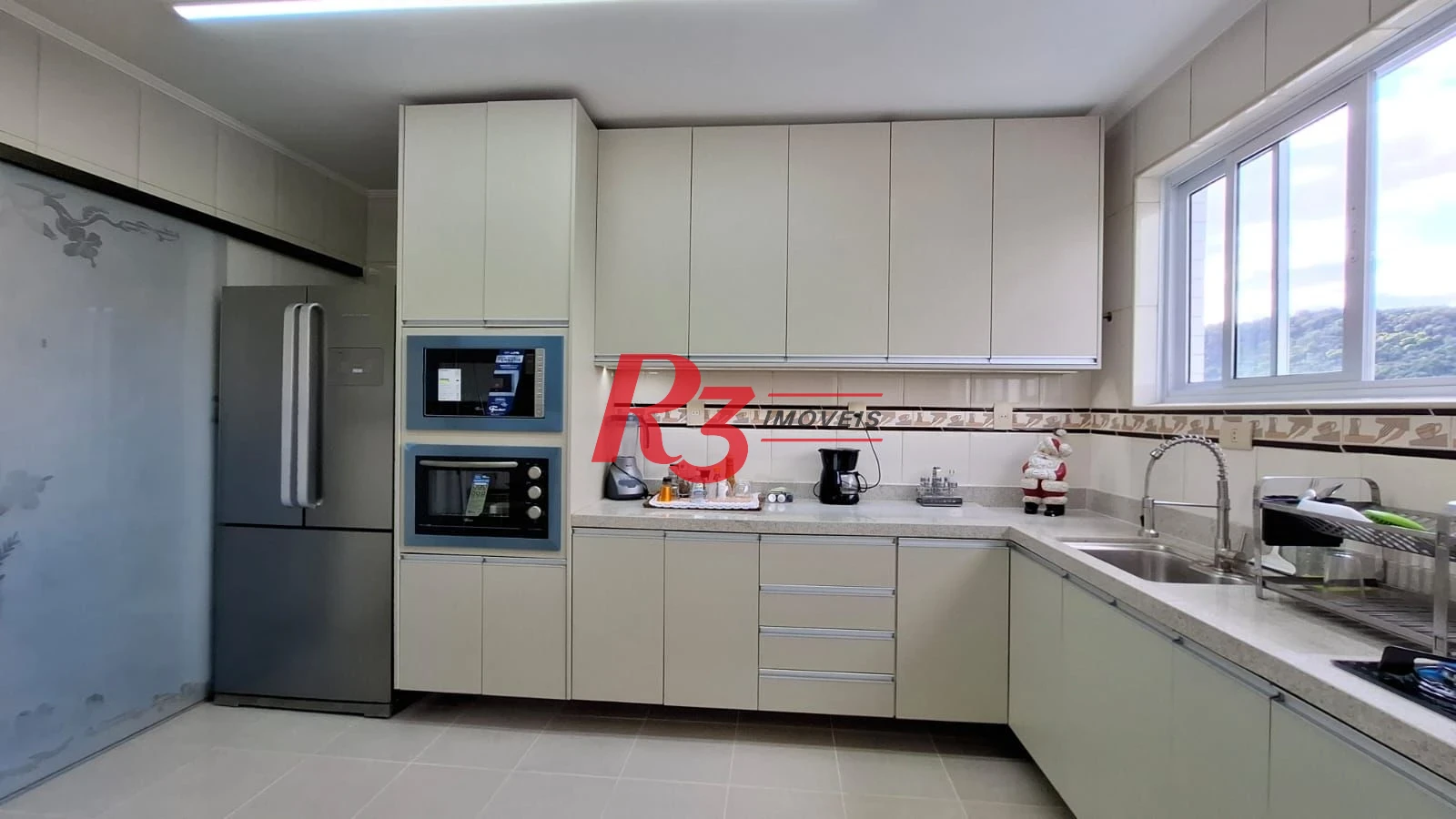 Apartamento à venda, 180 m² por R$ 850.000,00 - Campo Grande - Santos/SP