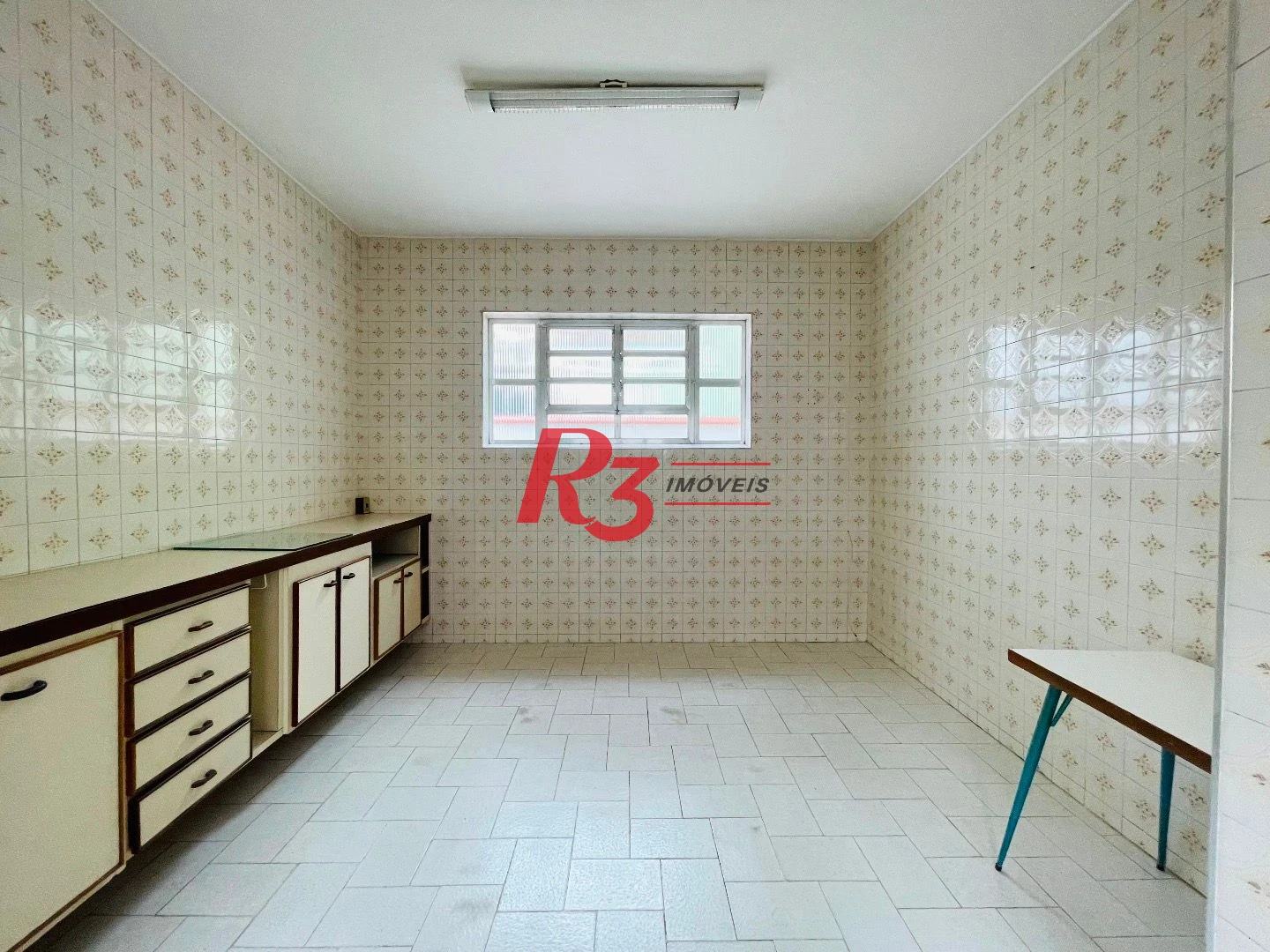Sobrado para alugar, 250 m² por R$ 9.500,00/mês - Aparecida - Santos/SP
