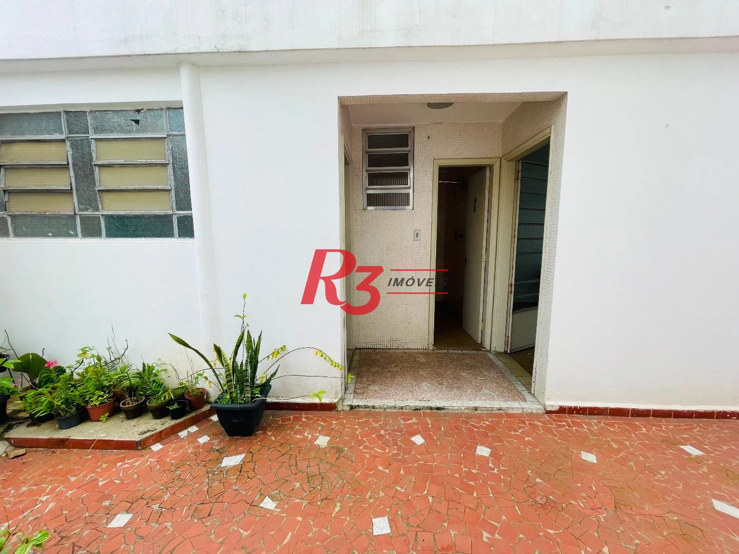 Sobrado para alugar, 250 m² por R$ 9.500,00/mês - Aparecida - Santos/SP