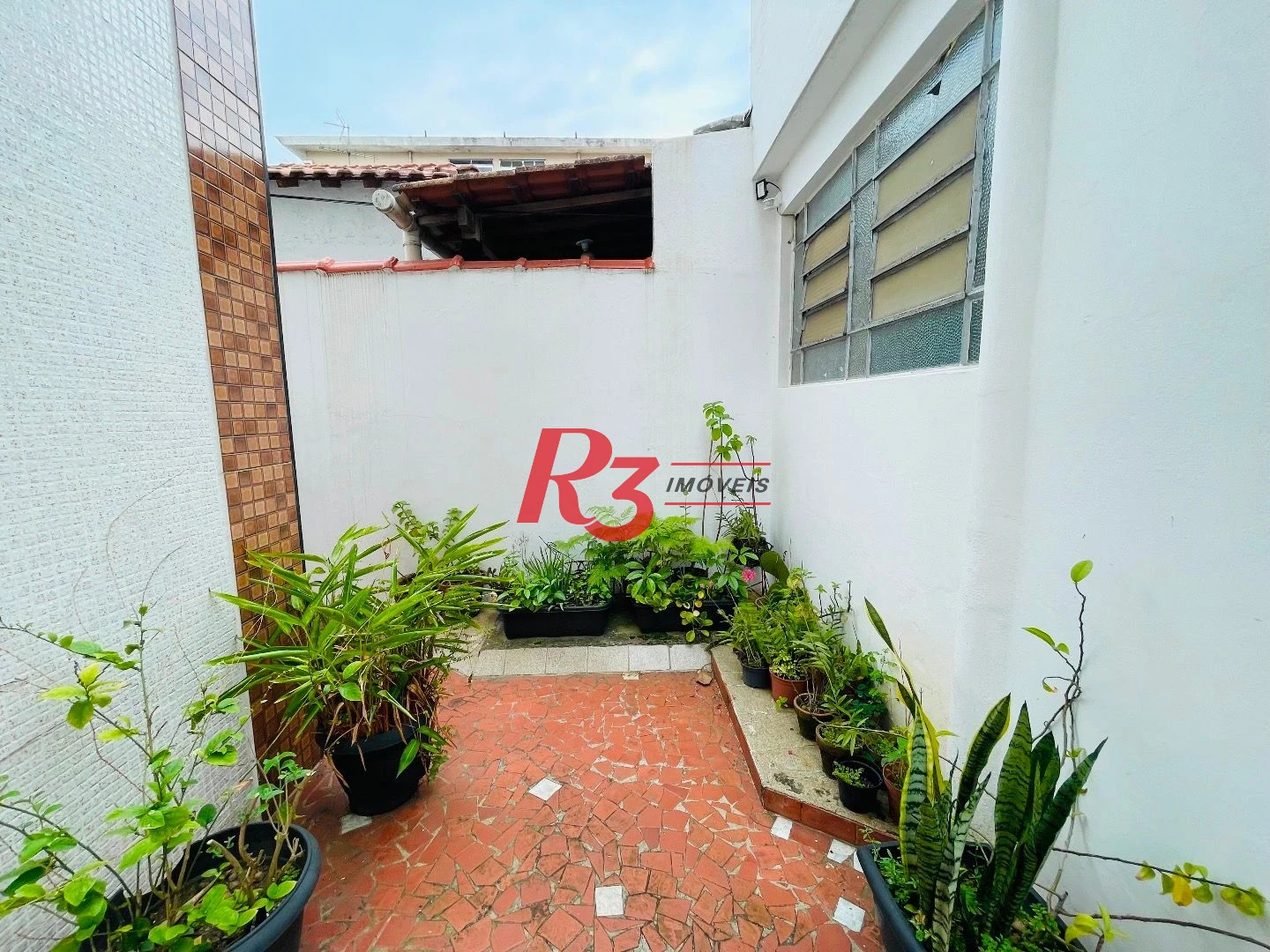 Sobrado para alugar, 250 m² por R$ 9.500,00/mês - Aparecida - Santos/SP